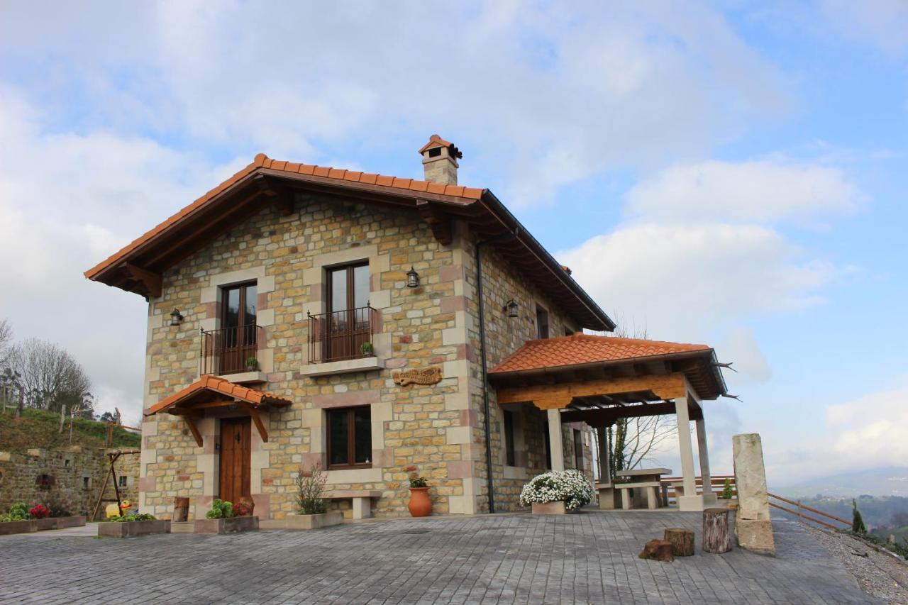 Cabaña De La Abuela De Selaya Exterior foto